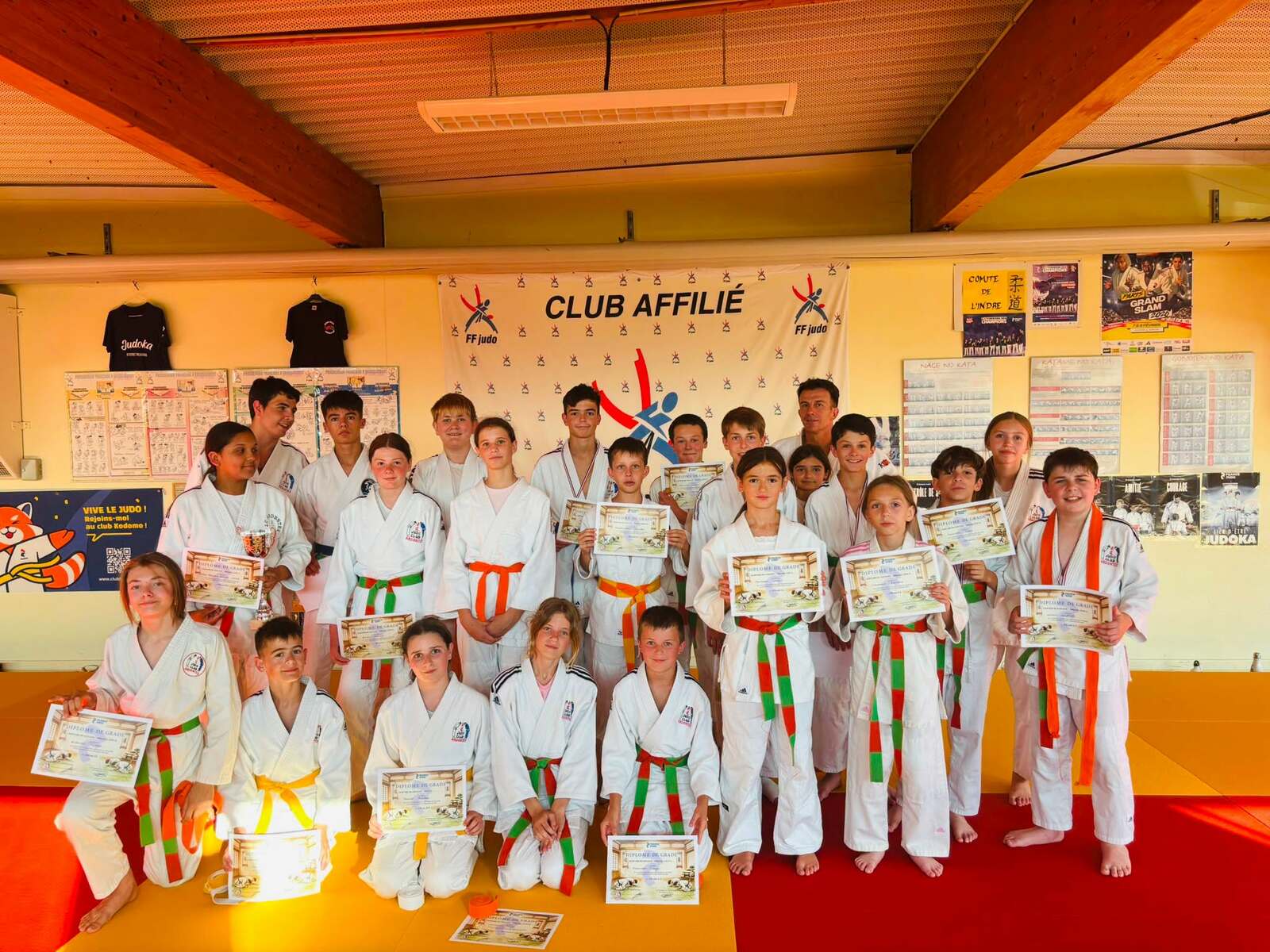 Remise des grades, partie 1 !